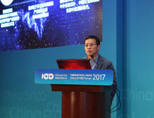 周路明：希望能夠解決無人駕駛產(chǎn)業(yè)化里邊的頂層設(shè)計(jì)