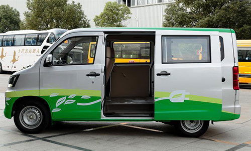 1493687995121012008.jpg 第十批免征購置稅202款電動物流車分析 續(xù)航里程最高可達390km-06.jpg