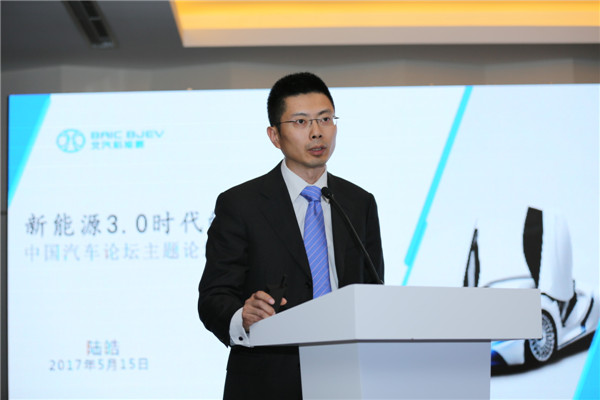 1494832005069044496.jpg 559776680018743440.jpg