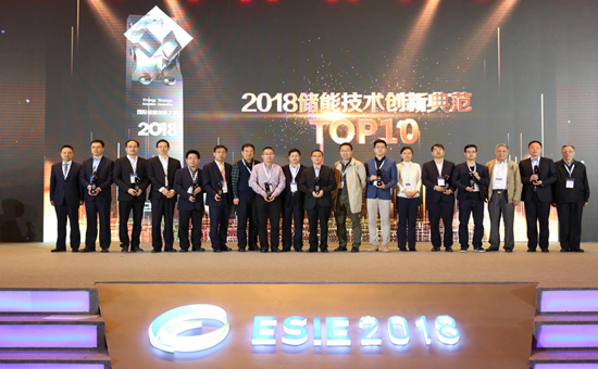 1522744256569098228.png 3.png