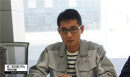 調(diào)研組走進(jìn)微宏動(dòng)力系統(tǒng)(湖州)有限公司