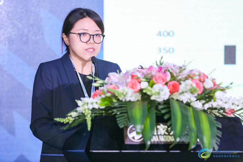 動力電池帶動儲能成本快速下降 2019年我國電化學儲能裝機將達1.92GW