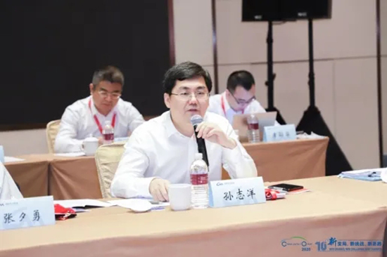 汽車(chē)界大佬云集，2020年中國(guó)汽車(chē)T10峰會(huì)在上海召開(kāi)