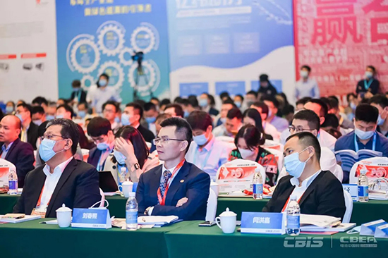 握手動(dòng)力電池新市場(chǎng) 不斷拓展新能源應(yīng)用新邊界