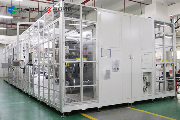 顛覆傳統(tǒng)!贏合科技首發(fā)高速三工位切疊一體機(jī)0.15s/p 顛覆傳統(tǒng)!贏合科技首發(fā)高速三工位切疊一體機(jī)0.15s/p