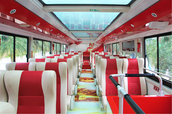 紅色文化點(diǎn)亮城市出行 銀隆慶建黨百年主題公交上線 紅色文化點(diǎn)亮城市出行 銀隆慶建黨百年主題公交上線