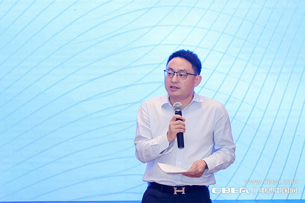 輕型電動(dòng)車及車用鋰電池產(chǎn)業(yè)鏈高端閉門會(huì)在廣州召開