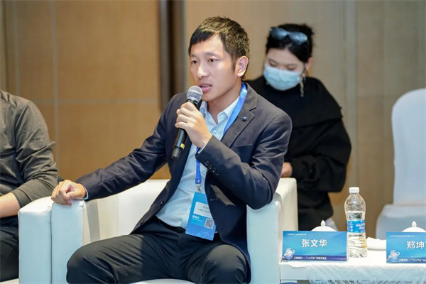 “Li+學(xué)社”高端對(duì)話：警惕全球化機(jī)遇下，鋰電企業(yè)的出海挑戰(zhàn)和技術(shù)迭代風(fēng)險(xiǎn)