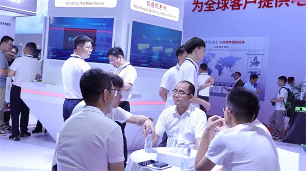 贏合科技精彩亮相CIBF2024,以新質(zhì)智造助力行業(yè)高質(zhì)量發(fā)展