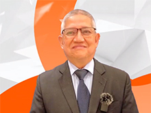 菲律賓駐上海總領(lǐng)館格倫·佩尼亞蘭達賀電池中國網(wǎng)上線10周年