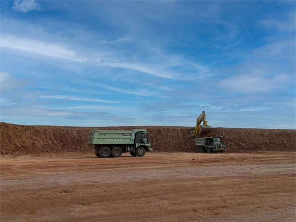 2025，微宏動力礦卡“芯”戰記：從邊疆到未來