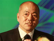 王斯成：中國(guó)分布式光伏政策對(duì)產(chǎn)業(yè)格局帶來(lái)的影響及儲(chǔ)能的發(fā)展機(jī)會(huì)